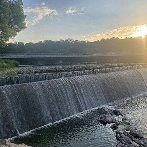 Meet your Posher, Leeann